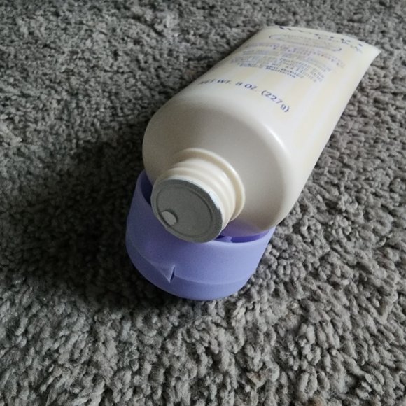 Aveeno Baby bath and lotion - Picture 4 of 4